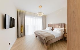 Mm Group Apartment Gold
